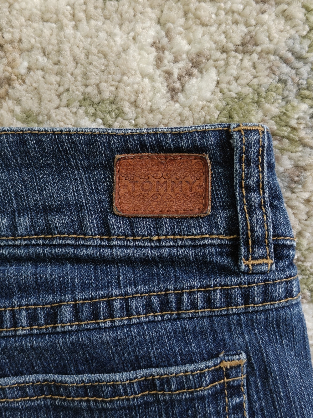 Tommy Hilfiger Dark Blue Bootcut Jeans with Leather Logo Patch